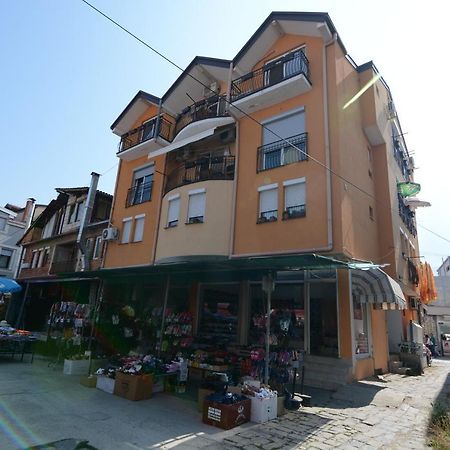 Vila Tea Petrusevski Охрид Екстериор снимка